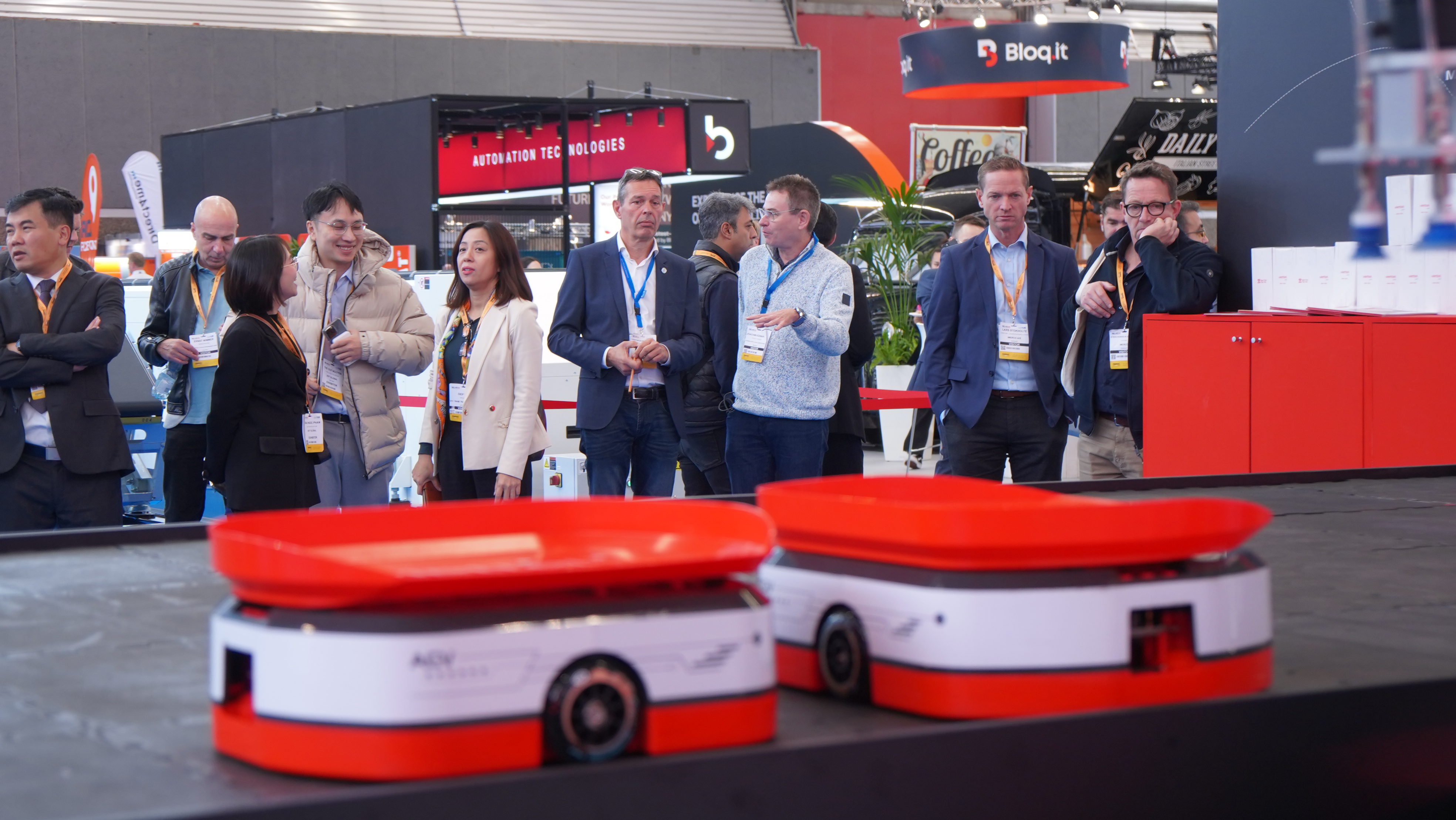 Viettel Post "khoe" chuỗi giải pháp logistics toàn trình thông minh tại Parcel + Post Expo 2024