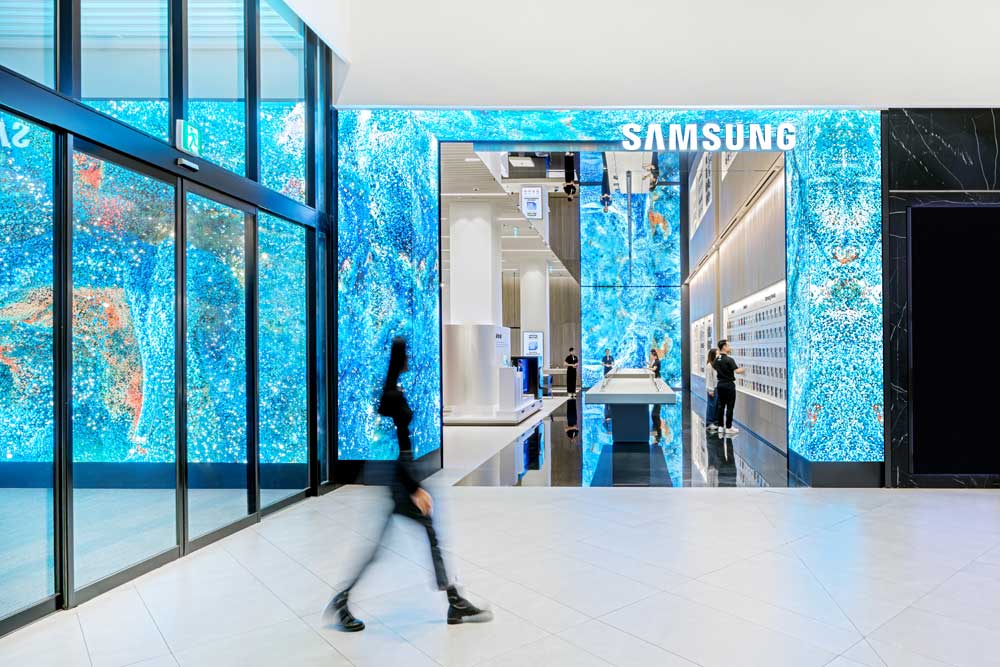 Cửa hàng bán lẻ Samsung West Lake khai trương tại Hà Nội