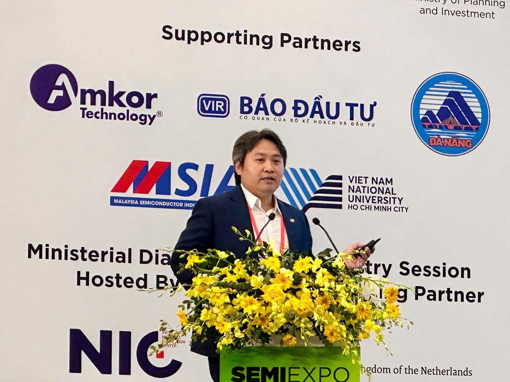 FPT trình diễn hệ sinh thái bán dẫn tại SEMIExpo Viet Nam 2024