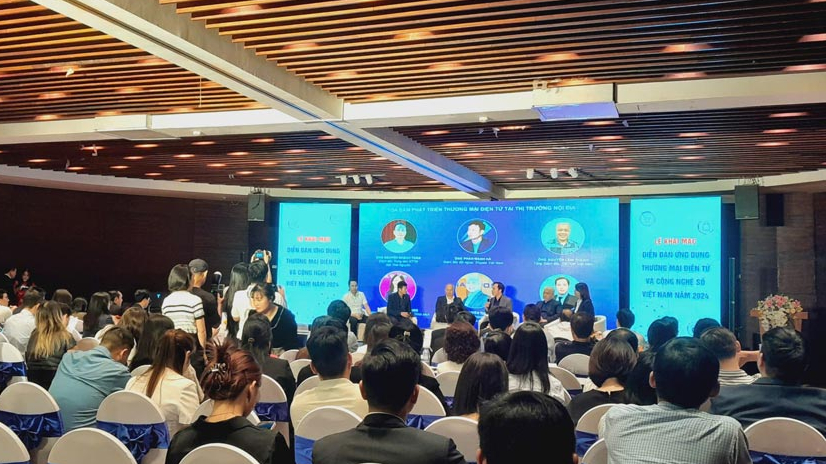 Cần gắn thương mại điện tử với chuỗi sản xuất để tăng giá trị