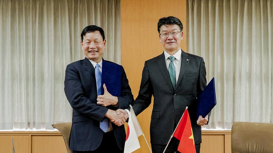 FPT và DENSO hợp tác phát triển phần mềm ô tô