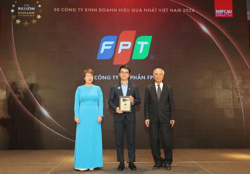FPT tiếp tục trong Top 50 Công ty kinh doanh hiệu quả nhất Việt Nam