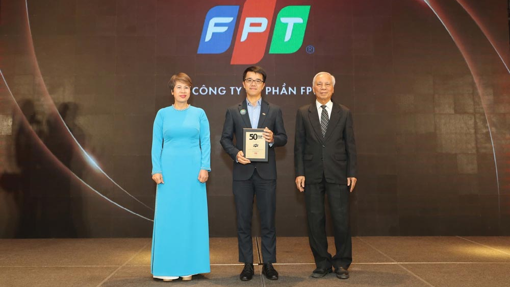 FPT tiếp tục trong Top 50 Công ty kinh doanh hiệu quả nhất Việt Nam