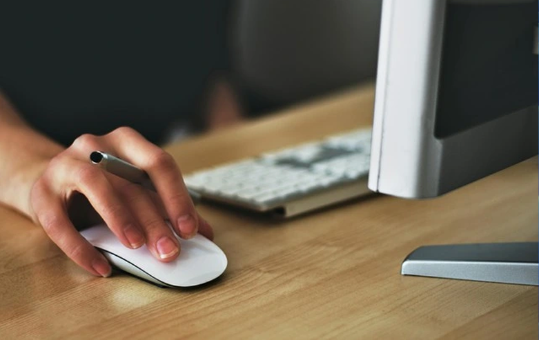 Apple Magic Mouse