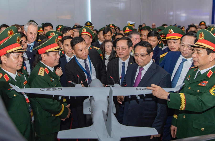Viettel trưng bày hàng loạt sản phẩm công nghệ cao tại Triển lãm Quốc phòng Quốc tế Việt Nam 2024