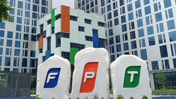 FPT lần thứ 9 liên tiếp đứng trong top 10 Sao Vàng Đất Việt