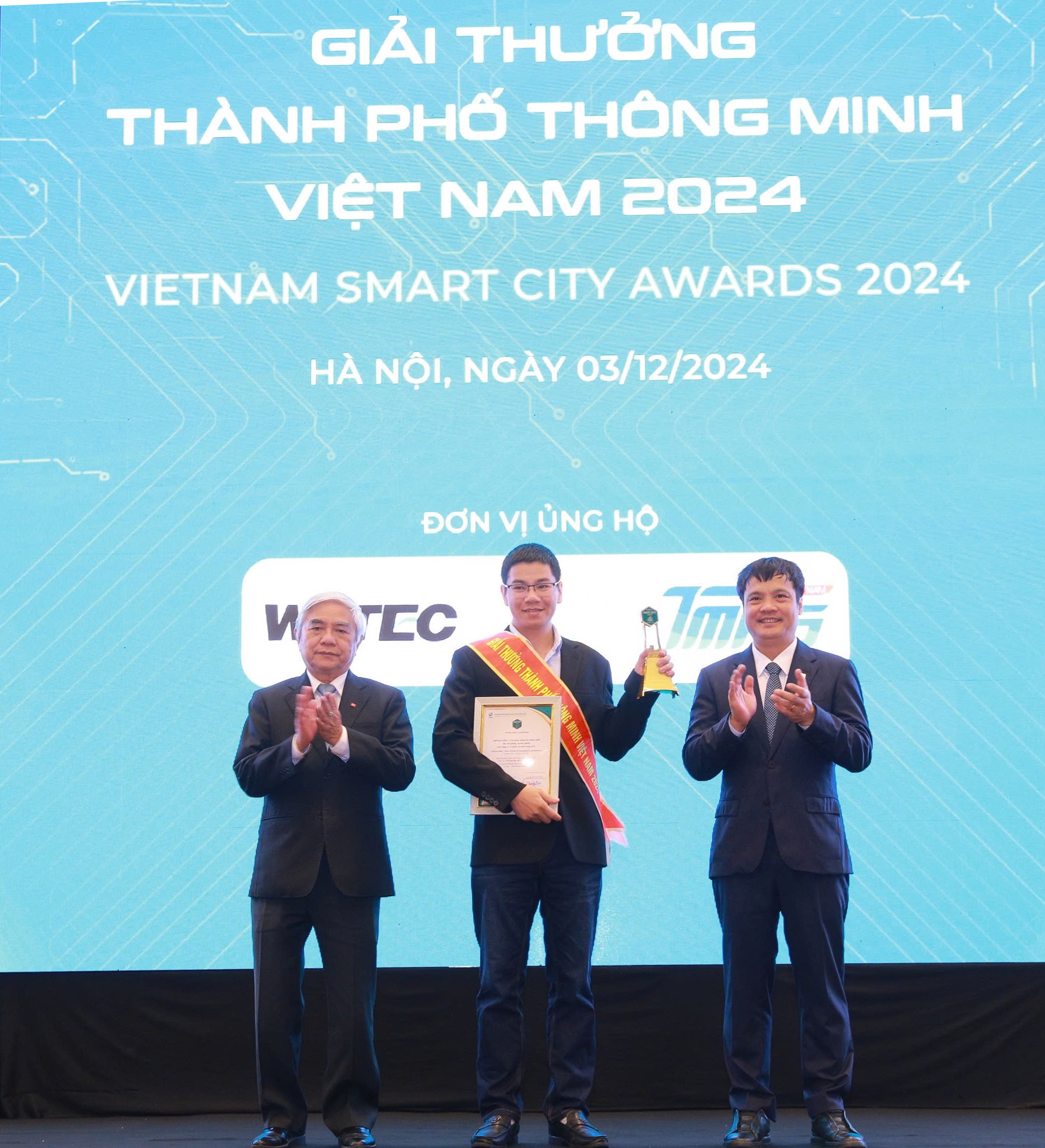 "Tường lửa" SafeGate Office được vinh danh tại Smart City Awards 2024