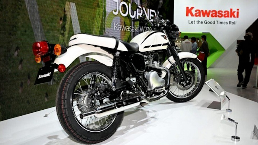 Kawasaki W230 trình làng với giá 83 triệu đồng