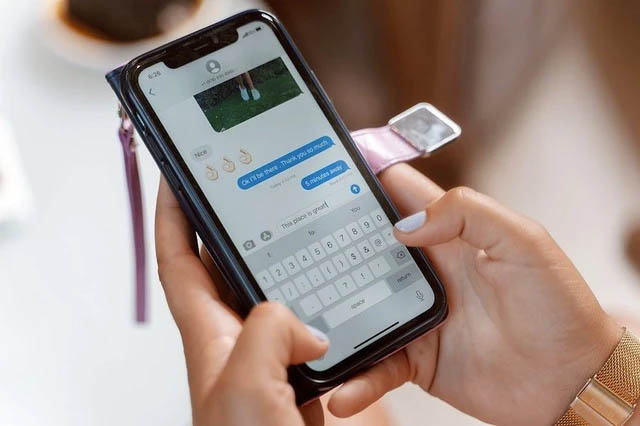 iMessage