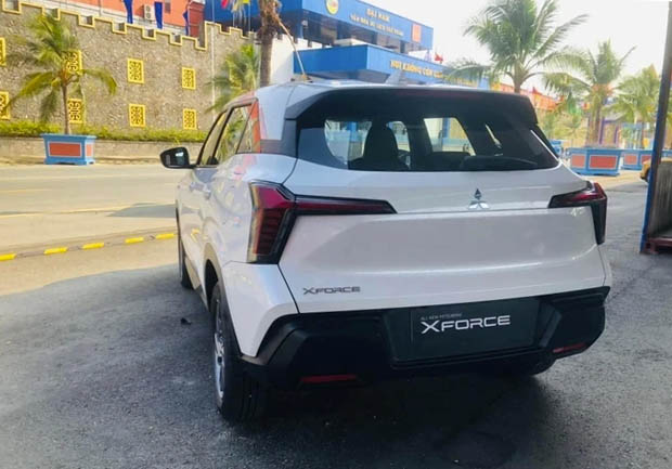 Mitsubishi Xforce GLX