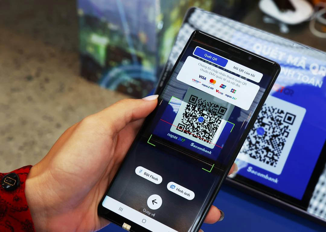 [Infographic] Thanh toán qua phương thức QR code tăng gần 900%
