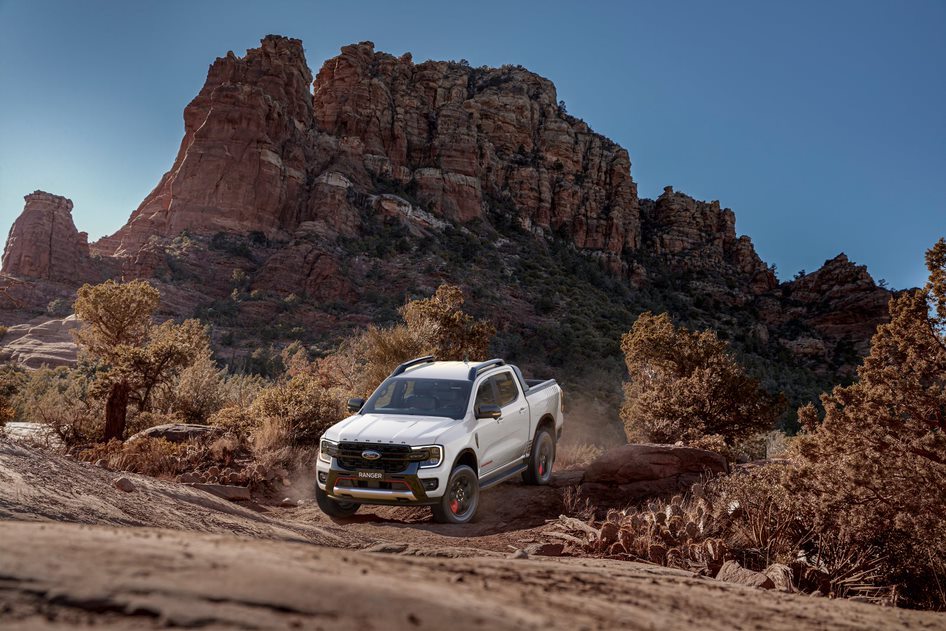Ford Ranger Stormtrak ra mắt thị trường Việt Nam