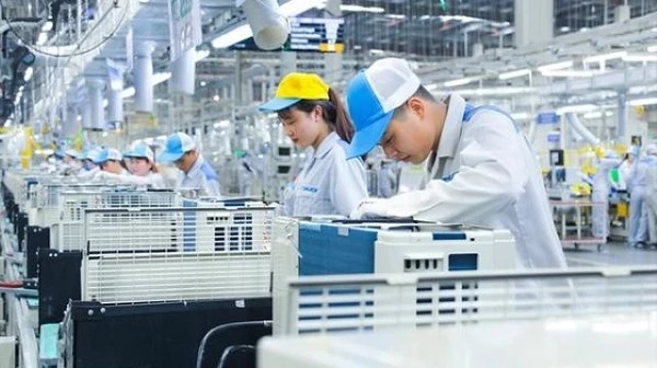 Nhà đầu tư nước ngoài rót mạnh vốn vào công nghiệp chế biến, chế tạo