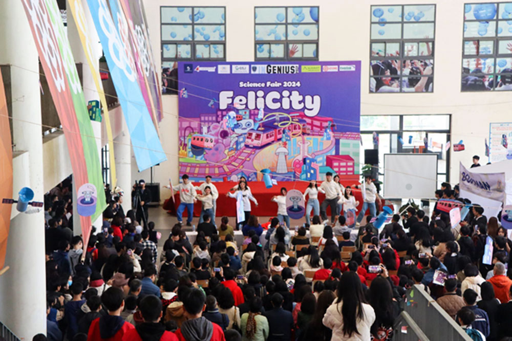 Science Fair 2024: Trải nghiệm nghề nghiệp tương lai cùng các AMSERS