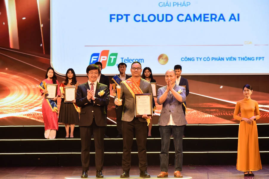 FPT Camera nhận cú đúp giải thưởng Sao Khuê 2024