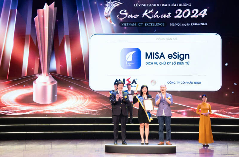Dịch vụ chữ ký số từ xa MISA eSign được vinh danh tại Sao Khuê 2024