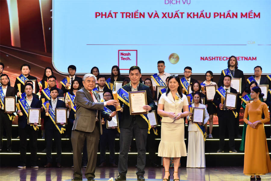 NashTech xuất sắc nhận 2 giải Sao Khuê 2024
