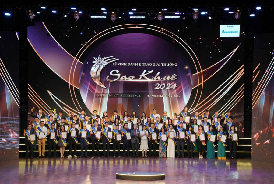 FSEL tự hào nhận giải thưởng "thúc đẩy đổi mới sáng tạo" - Sao Khuê 2024