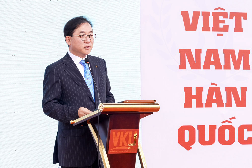 Hanwha Life đồng hành cùng Olympic Tin học Miền Trung và Tây Nguyên
