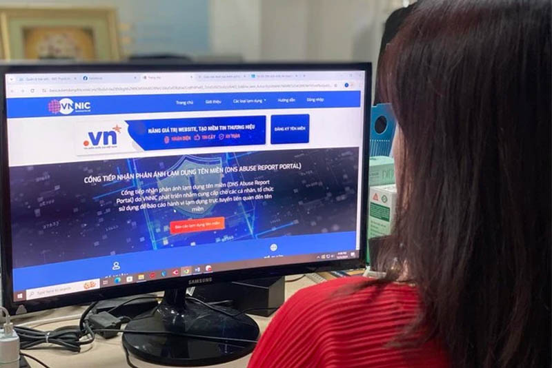 Cổng tiếp nhận phản ánh lạm dụng tên miền hoạt động từ ngày 14/5