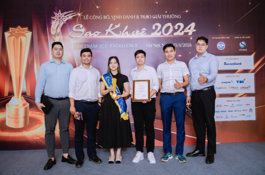 Đoàn đại biểu Adela tham dự Sao Khuê 2024