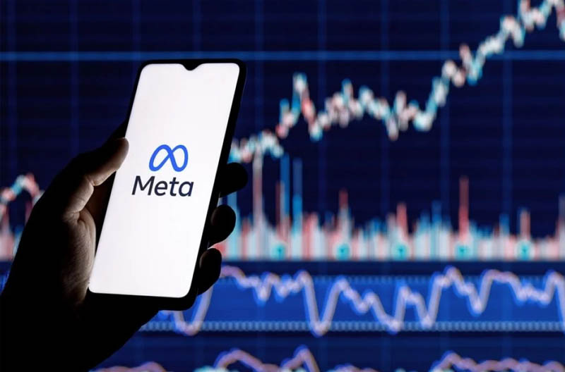 Meta Platforms đẩy mạnh huấn luyện AI