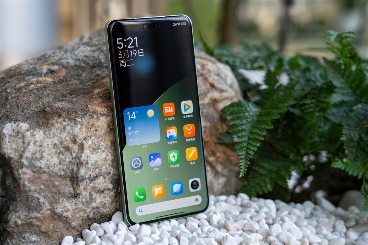 Xiaomi 14 Civi ra mắt với giá từ 13 triệu đồng