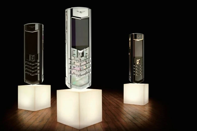 Điện thoại siêu sang sẽ ra sao khi Việt Nam tắt sóng 2G?