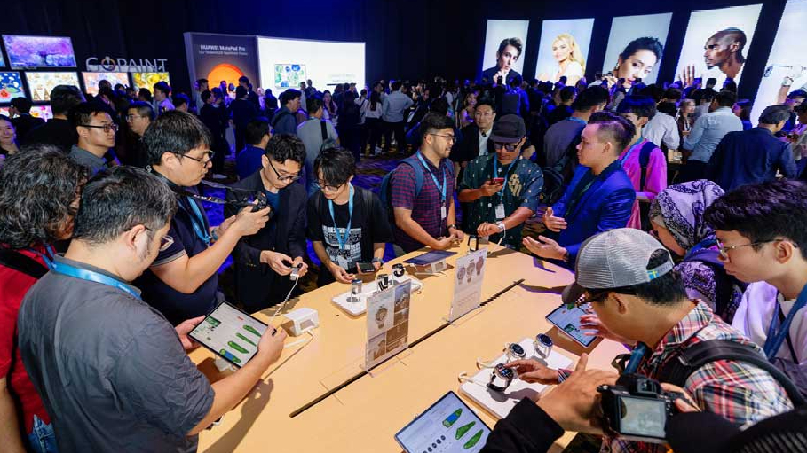 Huawei ra mắt máy tính bảng và các thiết bị đeo thế hệ mới tại APAC