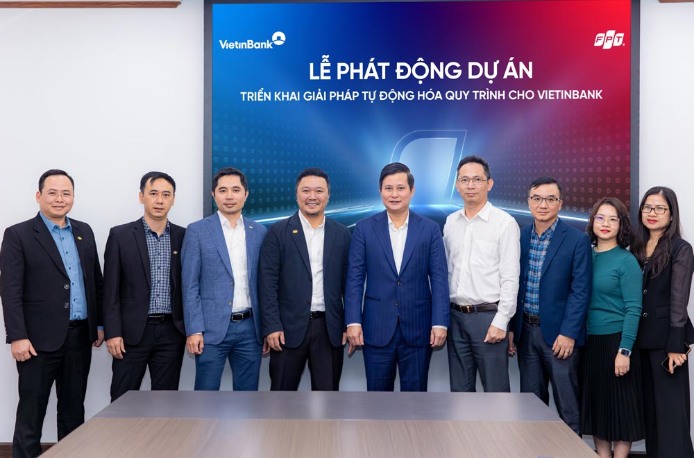 VietinBank hợp tác FPT tự động hóa quy trình ngân hàng với robot ảo