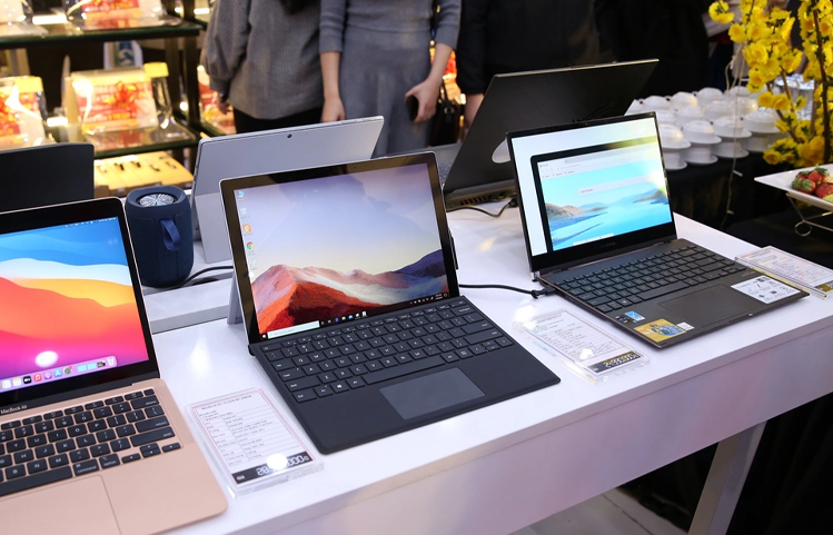 Thị trường PC cuối năm 2024 tăng trưởng trở lại