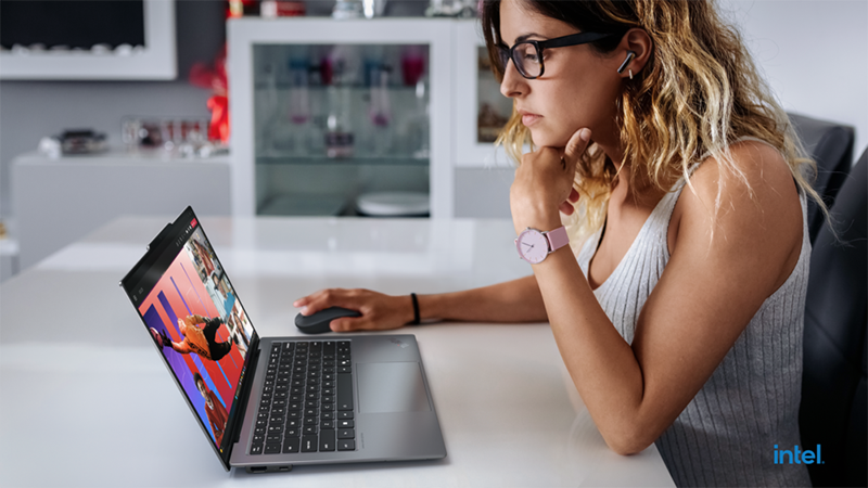CES 2025: Lenovo giới thiệu loạt giải pháp tích hợp AI dành cho doanh nghiệp