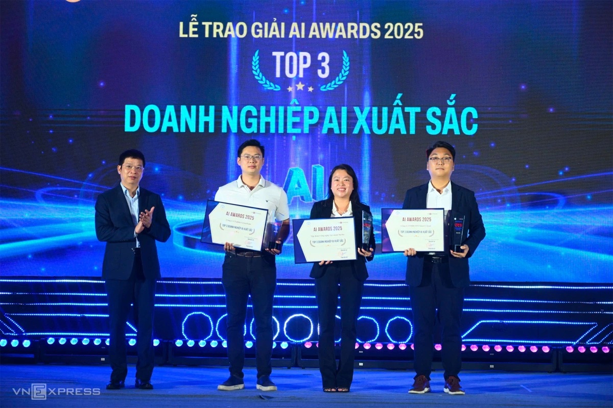 FPT nhận giải Doanh nghiệp AI và Giải pháp AI xuất sắc tại AI4VN