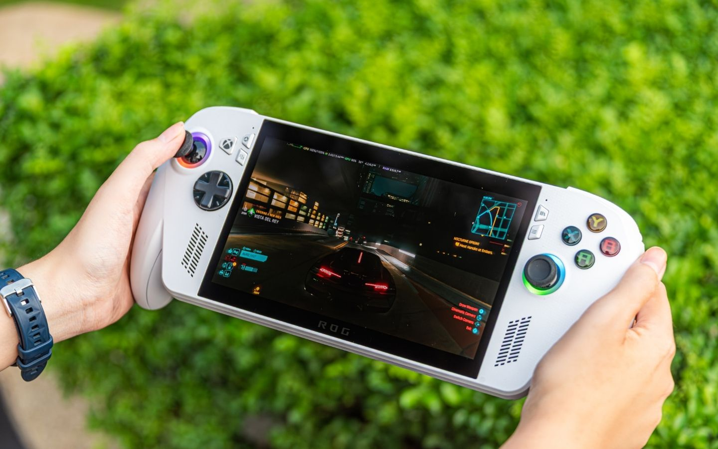 Bộ đôi ROG Xbox Ally và ROG Xbox Ally X ra mắt thị trường Việt Nam