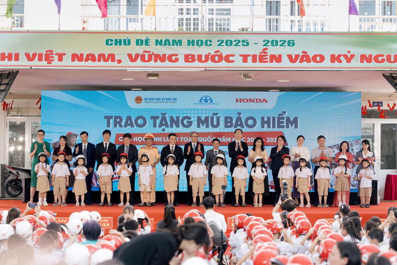 mũ bảo hiểm