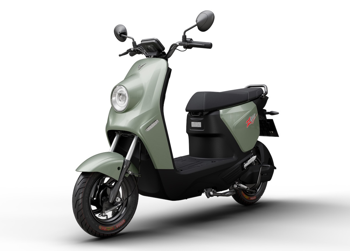 Bộ đôi xe máy điện VinFast ZGoo và Flazz: di chuyển 50km mỗi lần sạc, giá cao 14,9 triệu đồng