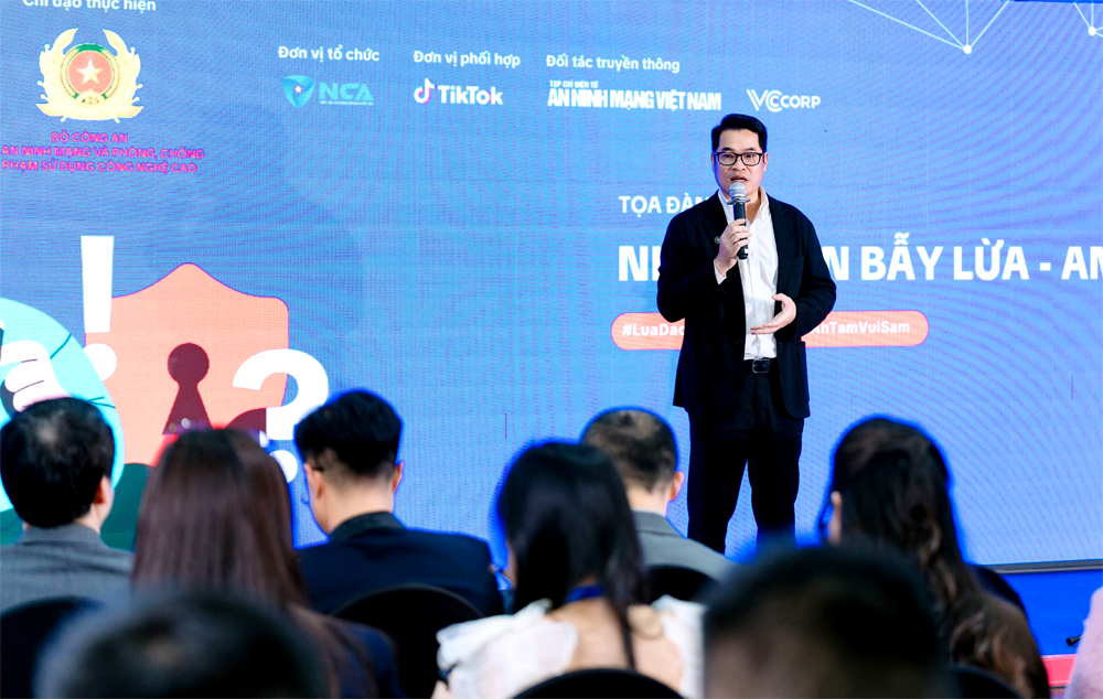 Chống lừa đảo trực tuyến bằng “Khiên 3 lớp”, mỗi người dân là một chốt an toàn