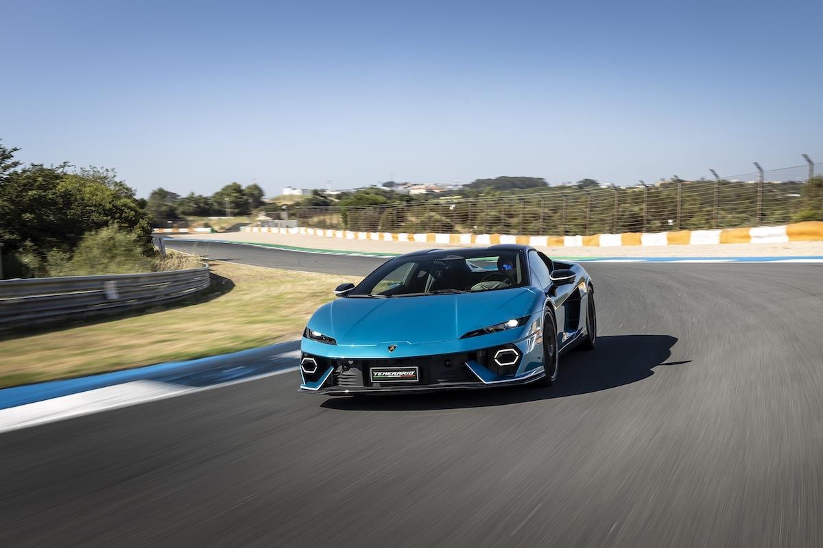 Lamborghini Temerario ra mắt Việt Nam đầu năm 2026, giá dự kiến từ 19,6 tỷ đồng