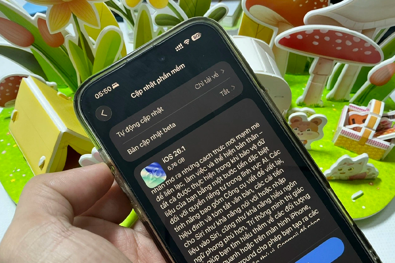 Apple phát hành iOS 26.1, hỗ trợ tiếng Việt cho AI