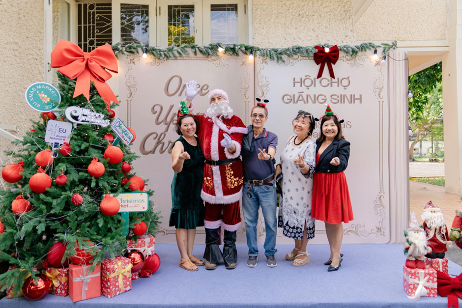 Trải nghiệm không khí Giáng sinh châu Âu tại Hội chợ Giáng sinh EU 2025