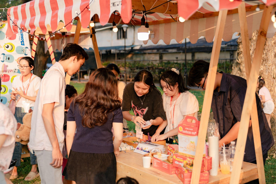 Trải nghiệm không khí Giáng sinh châu Âu tại Hội chợ Giáng sinh EU 2025