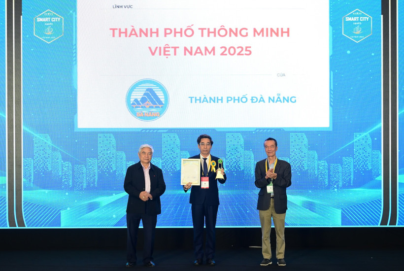 Vietnam Smart City Award 2025 vinh danh 8 khối Đô thị và 10 Giải pháp công nghệ