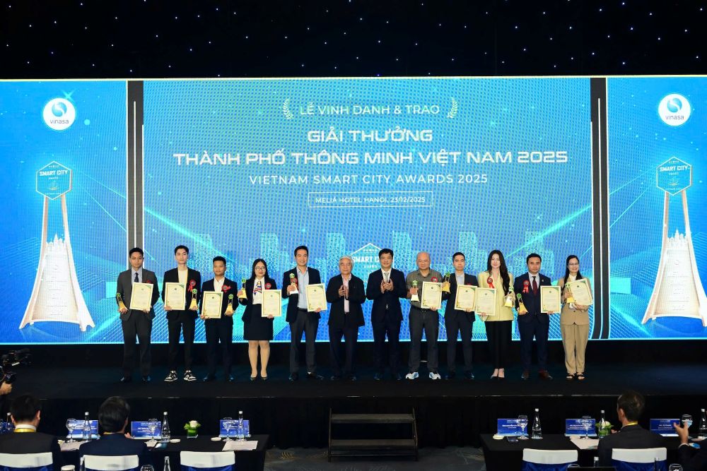 Vietnam Smart City Award 2025 vinh danh 8 khối Đô thị và 10 Giải pháp công nghệ