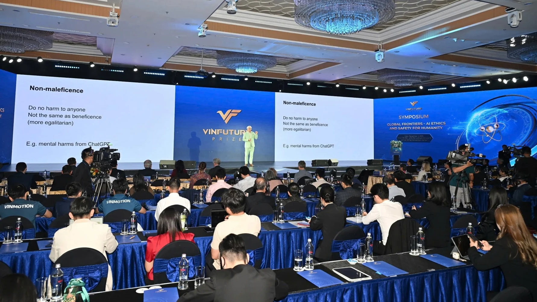 Việt Nam sẽ xây dựng chính sách "AI hóa toàn diện"
