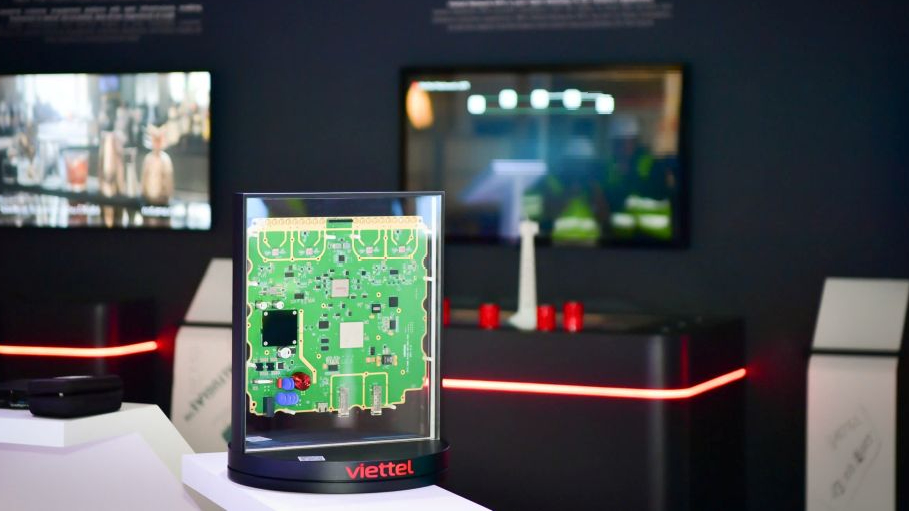 Viettel khởi động chương trình đào tạo kỹ sư chế tạo chip bán dẫn