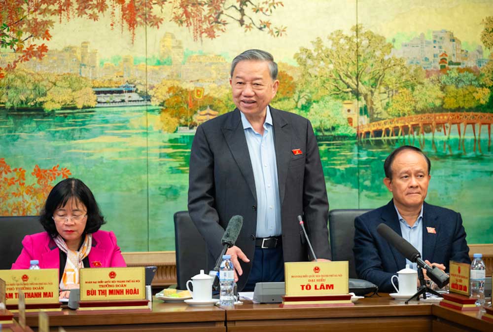 “Nếu chỉ lựa chọn công nghệ, máy móc giá rẻ chúng ta sẽ trở thành bãi rác công nghệ”
