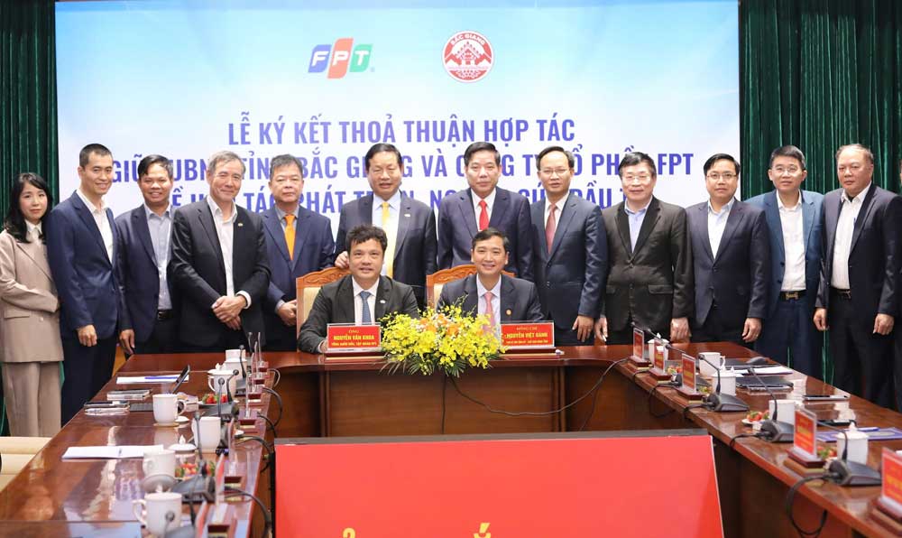 FPT hợp tác chiến lược cùng Bắc Giang phát triển công nghiệp bán dẫn