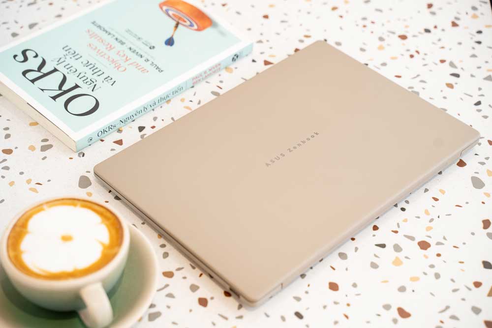 Hai dòng laptop AI mới nhất của ASUS chính thức lên kệ
