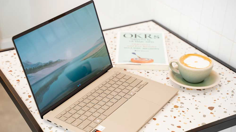 Hai dòng laptop AI mới nhất của ASUS chính thức lên kệ