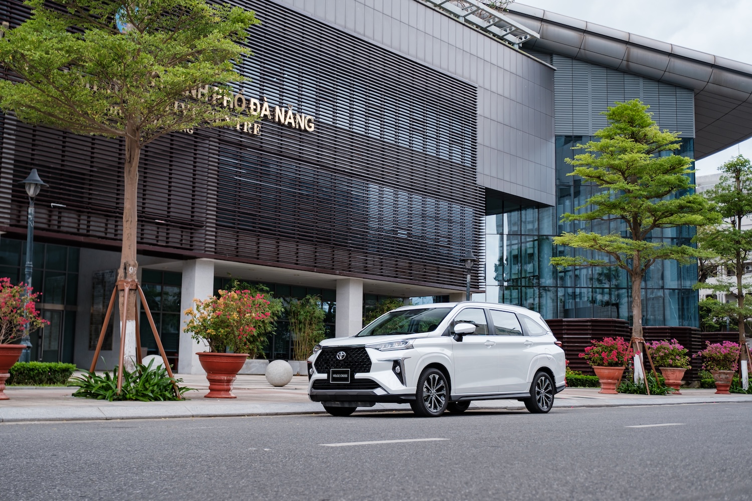 Toyota Việt Nam nối dài các ưu đãi để gia tăng doanh số.